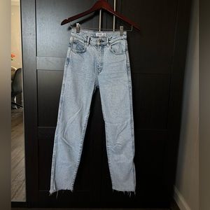 High rise mom jeans- slim fit, acid wash. Brand is Pull & Bear.